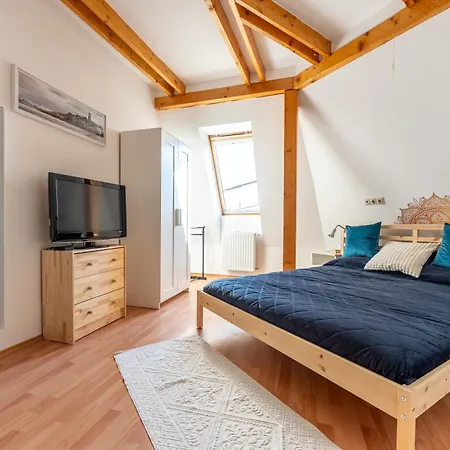 Apartment Csermak Lak Veszprem
