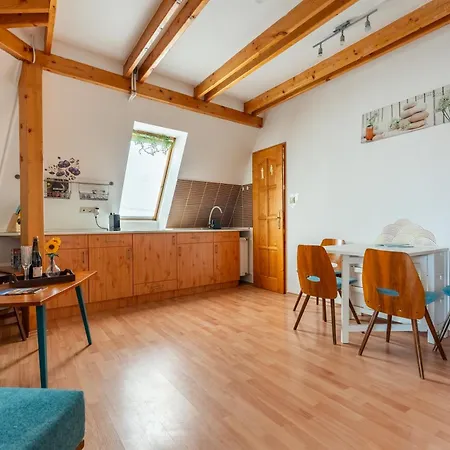 Apartman Csermák Lak