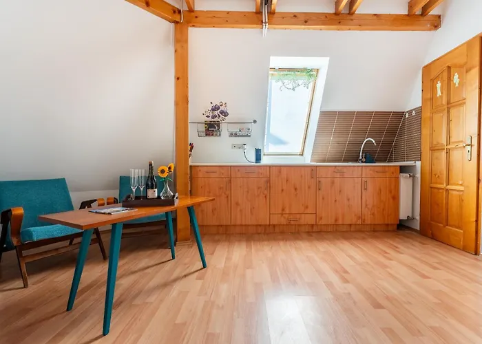 Csermak Lak דירה *